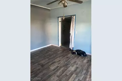 18 W Faith Street, Struthers, OH 44471 - Photo 8