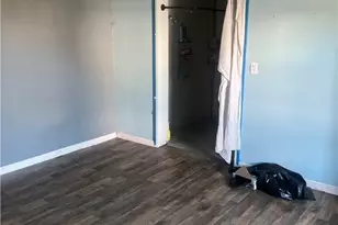 18 W Faith St, Struthers, OH 44471 - Photo 8