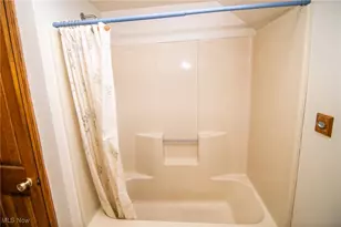 3465 Pennsylvania Ave, Weirton, WV 26062 - Photo 20