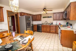 3465 Pennsylvania Ave, Weirton, WV 26062 - Photo 14