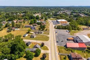 3465 Pennsylvania Ave, Weirton, WV 26062 - Photo 8