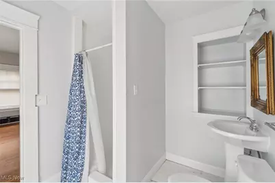11015 Wade Park Avenue, Loveland, OH 44106 - Photo 20
