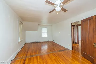 1468 Parkhill Road, Cleveland Heights, OH 44121 - Photo 22