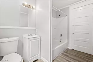 7608 Lawnview Ave, Loveland, OH 44103 - Photo 12