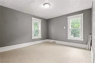 7608 Lawnview Ave, Loveland, OH 44103 - Photo 24