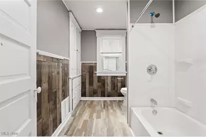 7608 Lawnview Avenue, Loveland, OH 44103 - Photo 22