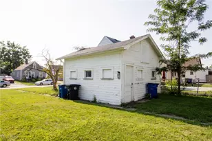 4484-4488 W 149th St, Loveland, OH 44135 - Photo 8