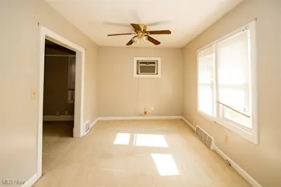 4484-4488 W 149th Street, Loveland, OH 44135 - Photo 12