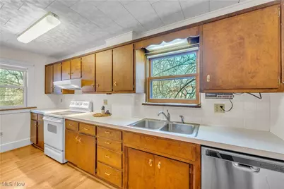 481 Letchworth Drive, Akron, OH 44303 - Photo 12