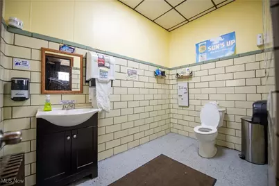 8390 S High Street, Mineral City, OH 44656 - Photo 10