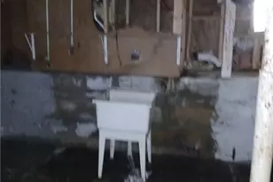 322 W 9th St, Lorain, OH 44052 - Photo 22