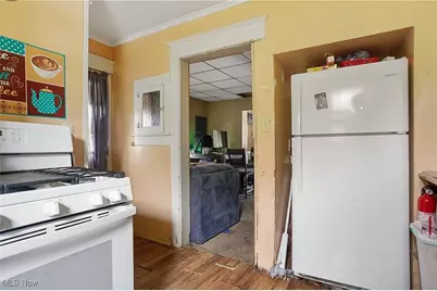 201-203 W Clark Street, East Palestine, OH 44413 - Photo 4