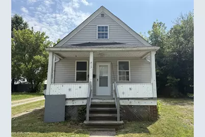 813 W 17th Street, Lorain, OH 44052 - Photo 1