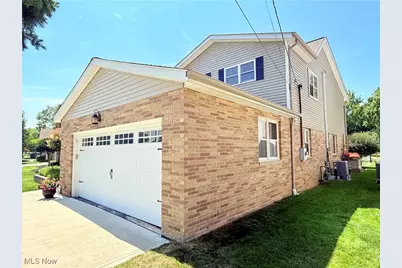 35682 W Island Drive, Eastlake, OH 44095 - Photo 36