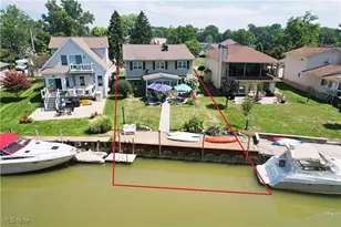 35682 W Island Dr, Eastlake, OH 44095 - Photo 2