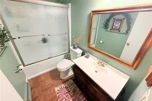 35682 W Island Dr, Eastlake, OH 44095 - Photo 32