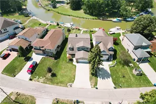 35682 W Island Dr, Eastlake, OH 44095 - Photo 46