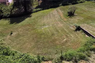 2354 Chestnut St, Steubenville, OH 43952 - Photo 6