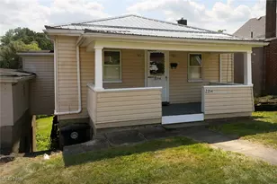 2354 Chestnut St, Steubenville, OH 43952 - Photo 2