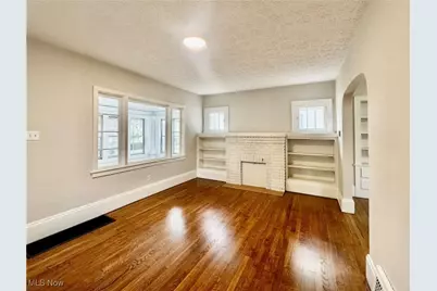 2001 13th Street SW, Akron, OH 44314 - Photo 8