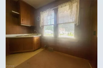 1542 Woodland Street NE, Warren, OH 44483 - Photo 26