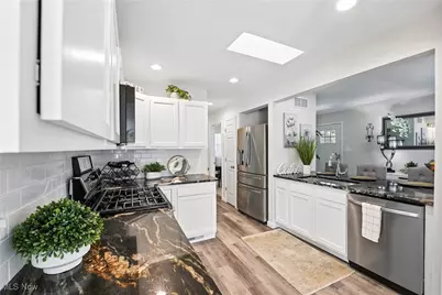 2001 Brownlee Avenue, Youngstown, OH 44514 - Photo 26