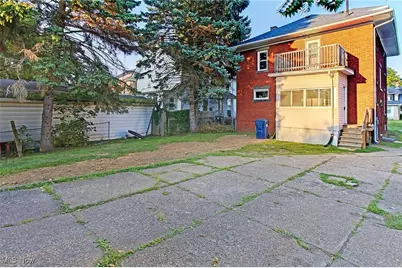 811 Broad Avenue NW, Canton, OH 44708 - Photo 6