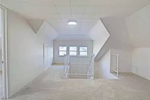 811 Broad Ave NW, Canton, OH 44708 - Photo 26