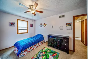 30317 Thomas St, Willowick, OH 44095 - Photo 22