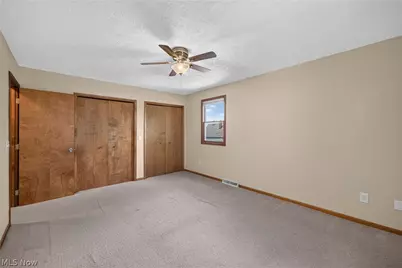 30317 Thomas Street, Willowick, OH 44095 - Photo 20