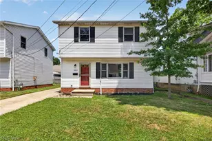 30317 Thomas St, Willowick, OH 44095 - Photo 2