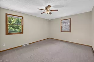 30317 Thomas St, Willowick, OH 44095 - Photo 22