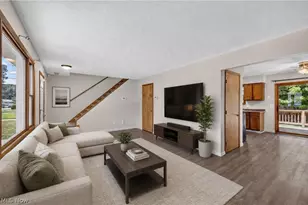 30317 Thomas St, Willowick, OH 44095 - Photo 14