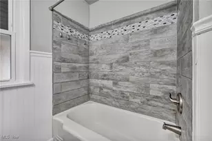 30530 Grant St, Wickliffe, OH 44092 - Photo 22