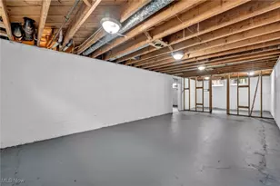 30530 Grant St, Wickliffe, OH 44092 - Photo 32