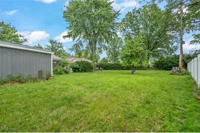 30530 Grant Street, Wickliffe, OH 44092 - Photo 6