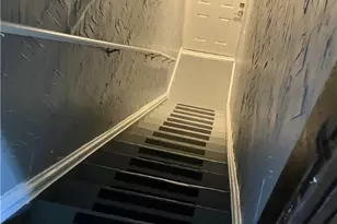 525 Crosby St, Akron, OH 44302 - Photo 8