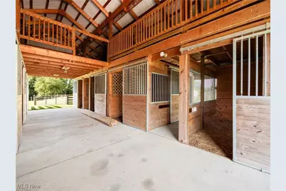 3900 Dillon Falls Road, Zanesville, OH 43701 - Photo 24