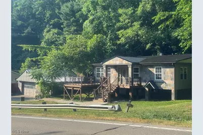 225 Washington Pike, Wellsburg, WV 26070 - Photo 1