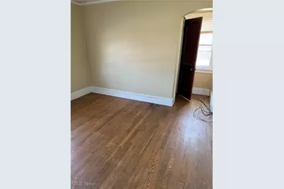 16125 Lorain Avenue, Loveland, OH 44111 - Photo 8