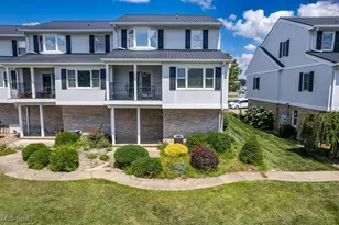 1317 Blennerhassett Ave, Belpre, OH 45714 - Photo 6