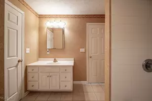 1317 Blennerhassett Ave, Belpre, OH 45714 - Photo 20