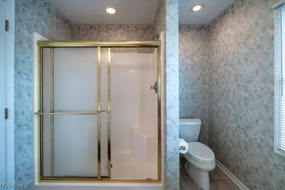 1317 Blennerhassett Avenue #A, Belpre, OH 45714 - Photo 24