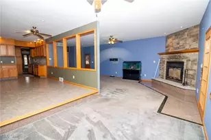 2128 Lyon Blvd, Poland, OH 44514 - Photo 10