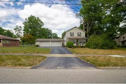 2128 Lyon Boulevard, Poland, OH 44514 - Photo 4