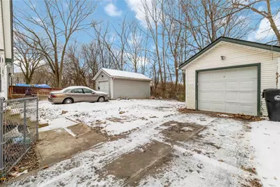 11104 Mount Carmel Road, Loveland, OH 44104 - Photo 32