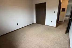 271 Folsom St, Champion, OH 44483 - Photo 12