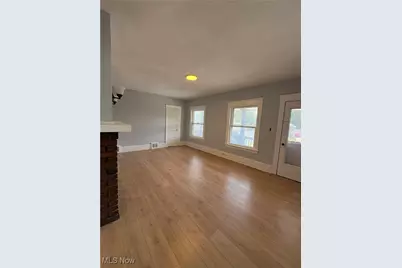 946 E 79th Street, Loveland, OH 44103 - Photo 16