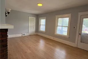 946 E 79th St, Loveland, OH 44103 - Photo 16