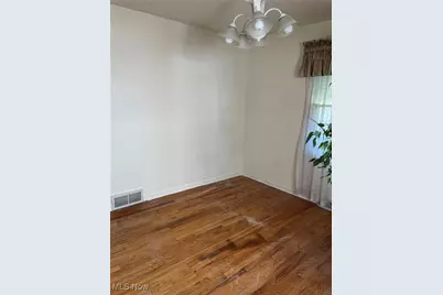 16100 Scottsdale Boulevard, Huber Heights, OH 44120 - Photo 18